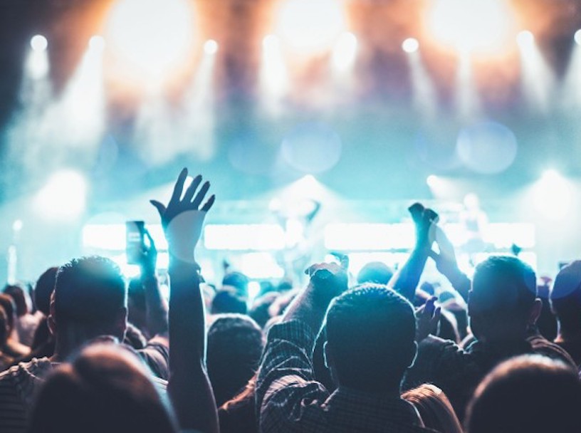 concert-live-crowd-768x433-1