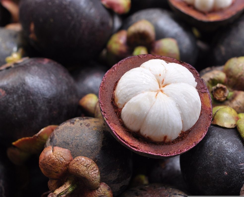 Sweet and Seasonal: Exotic Fruits Found Around the City