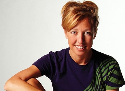 nov09-top40-bg-34b70c89-1